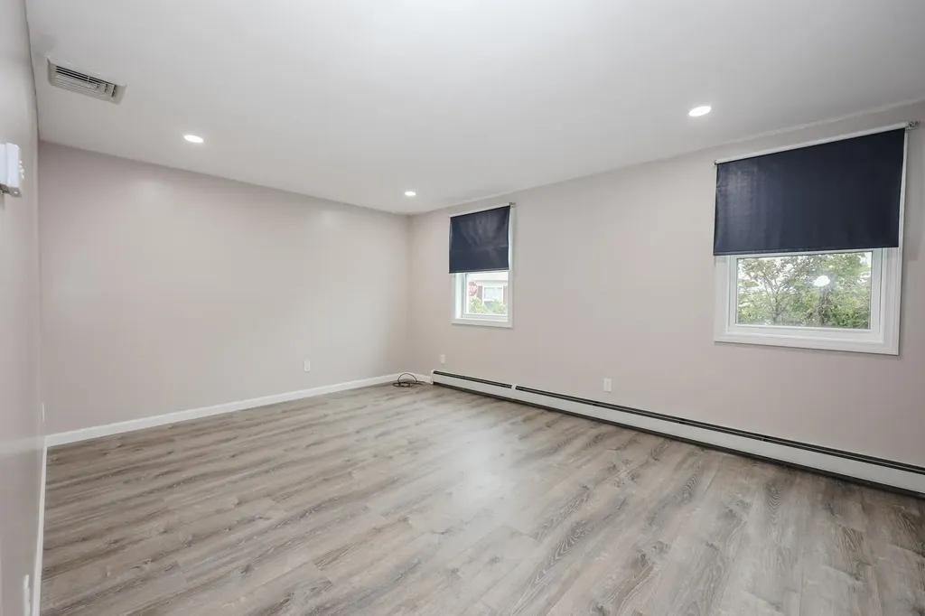 42 Brown Avenue Hampton NH 03842