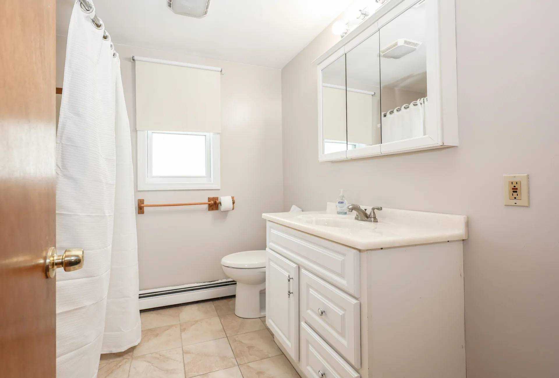 42 Brown Avenue Hampton NH 03842