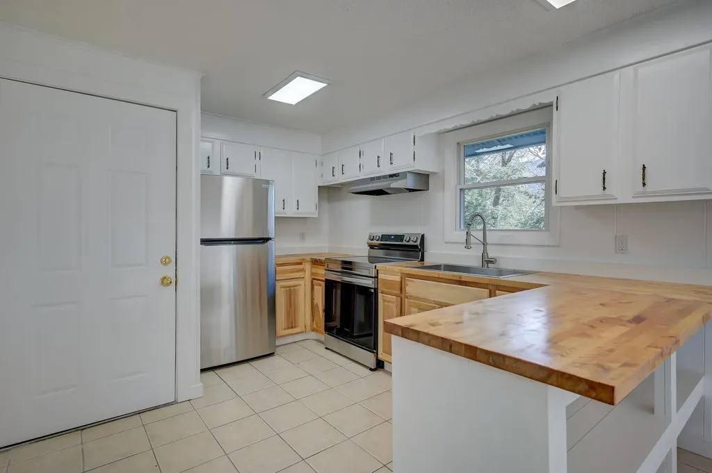 20 Emery Lane Bartlett NH 03812