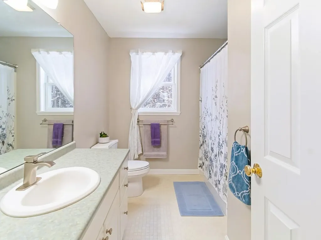 85 Barrett Lane Williston VT 05495