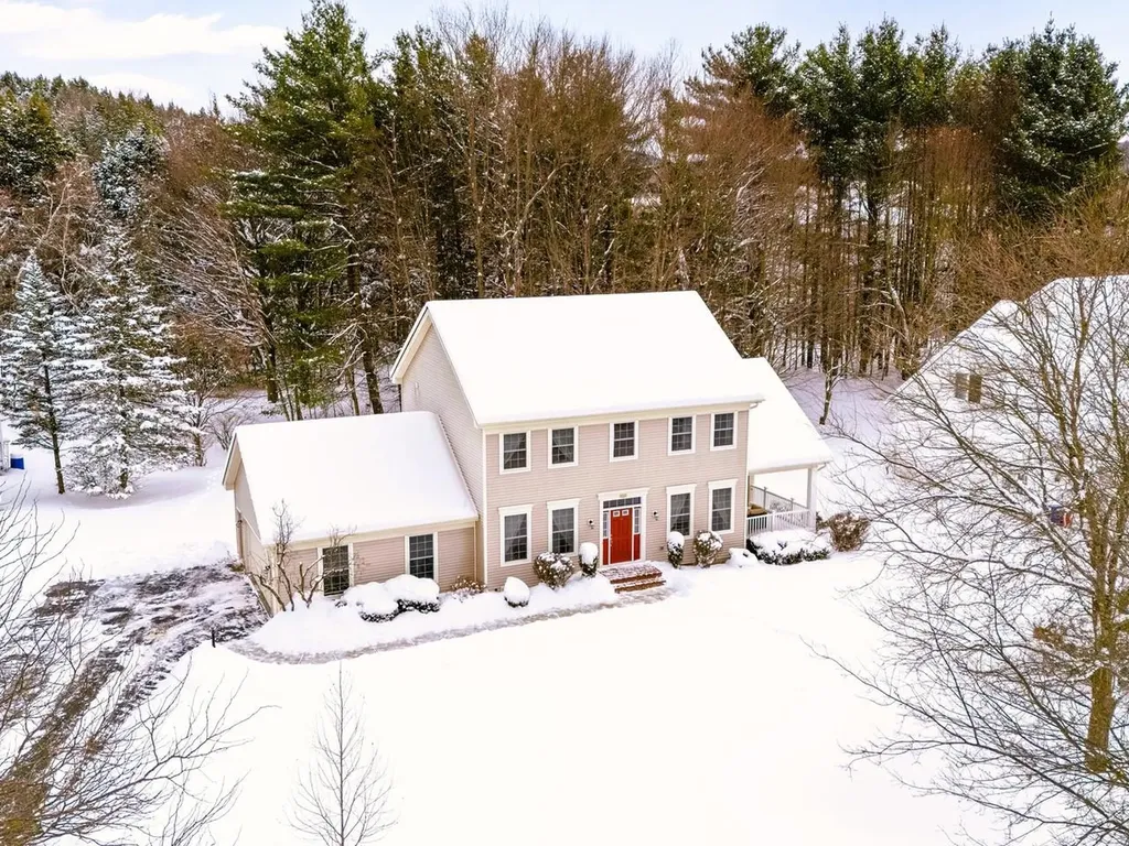 85 Barrett Lane Williston VT 05495