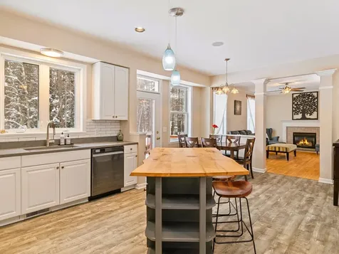 85 Barrett Lane Williston VT 05495