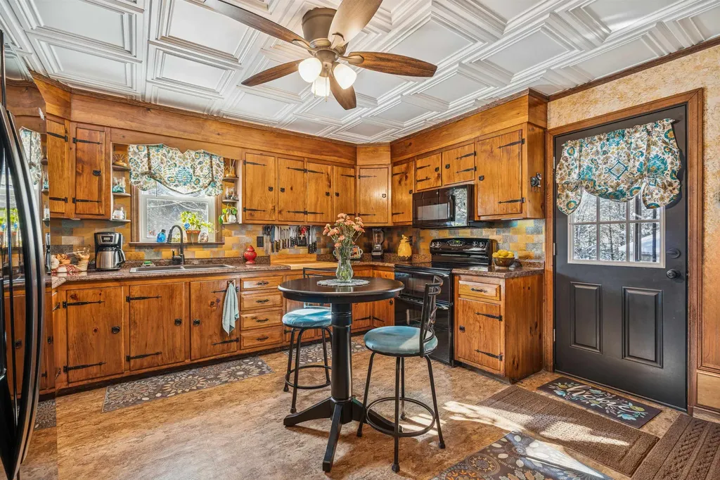 1036 Back River Road Royalton VT 05068