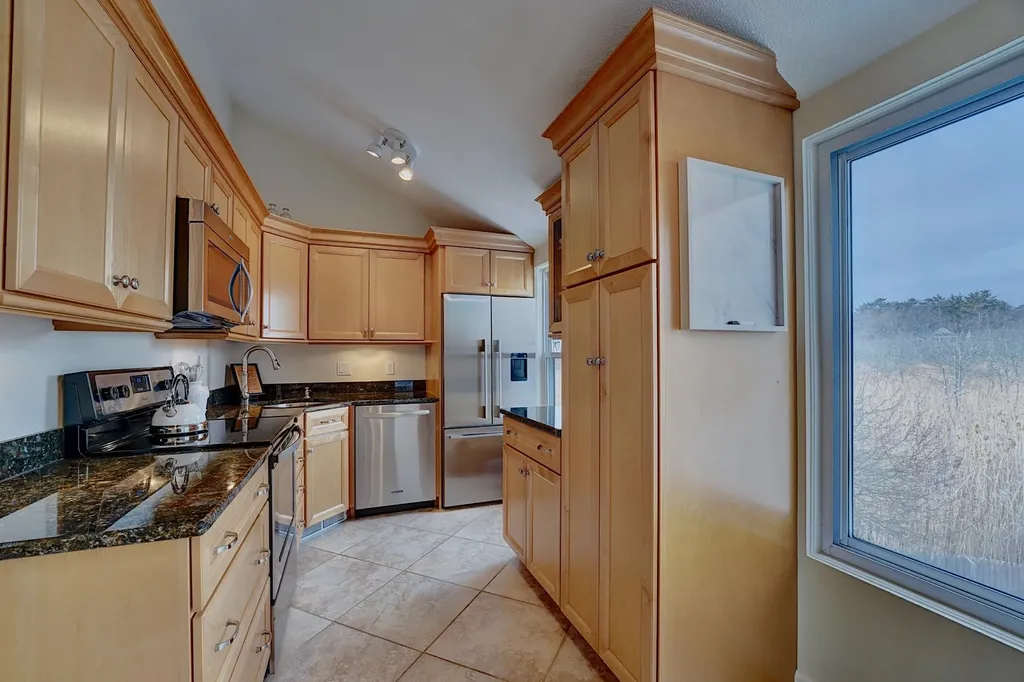 943 Ocean Boulevard Hampton NH 03842