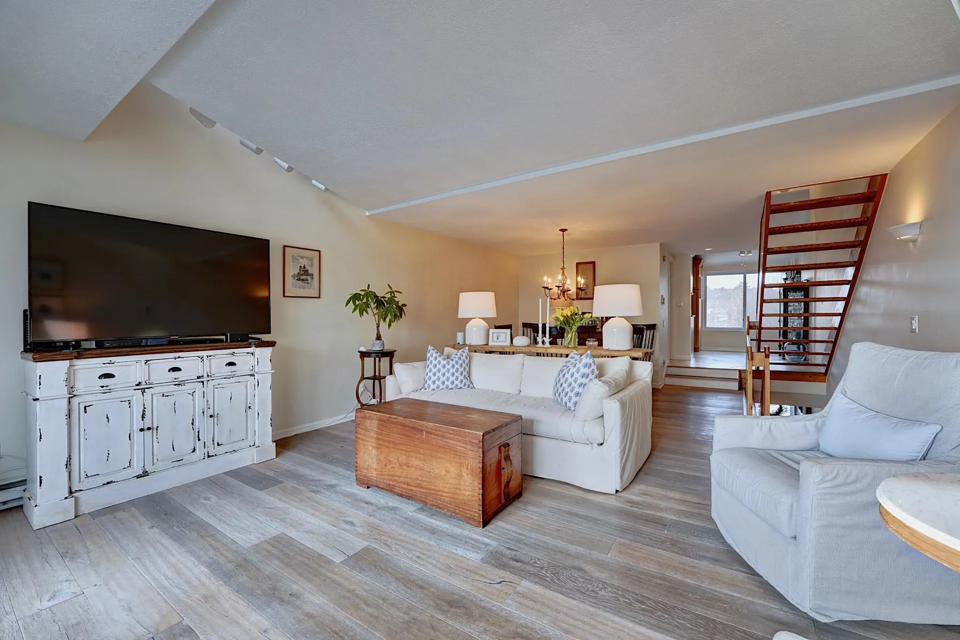 943 Ocean Boulevard Hampton NH 03842