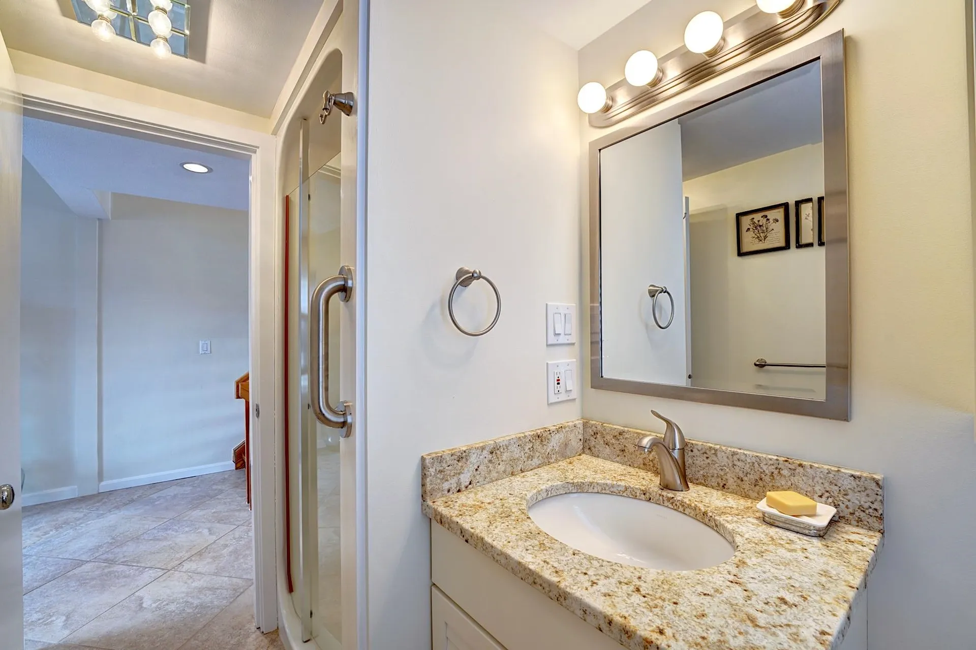 943 Ocean Boulevard Hampton NH 03842