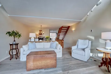 943 Ocean Boulevard Hampton NH 03842