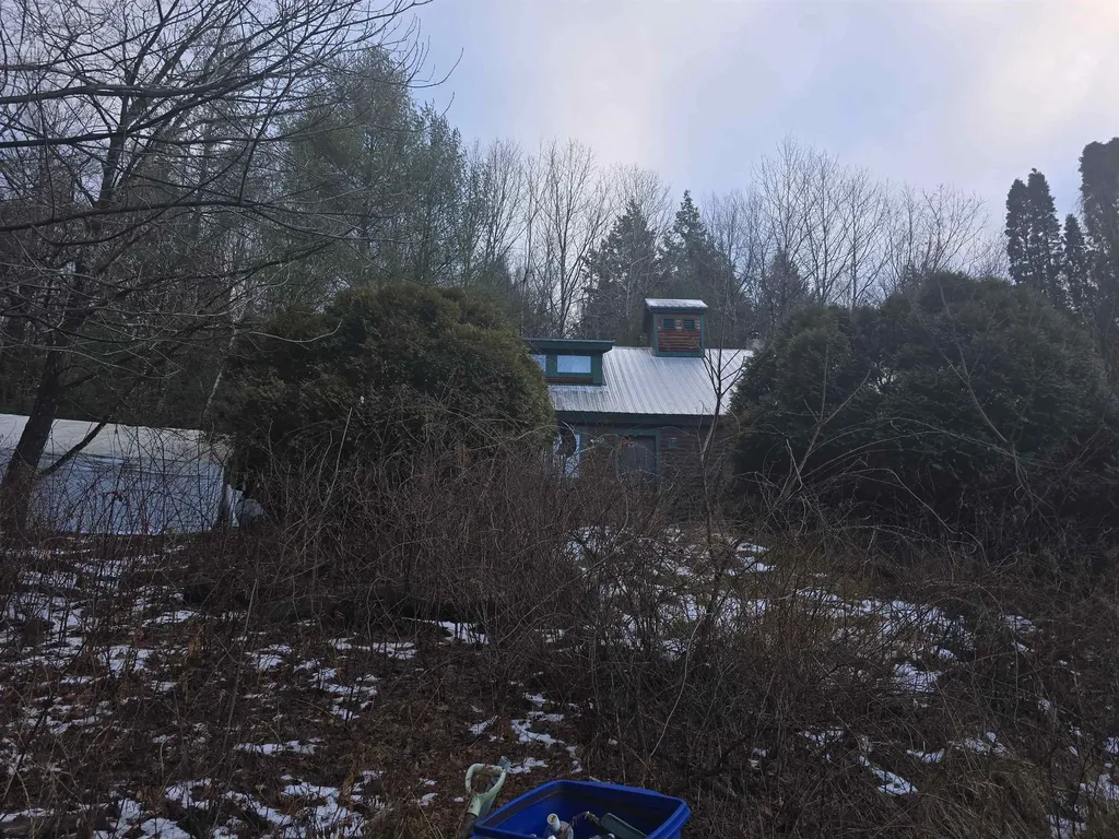 552 - 554 Hinesburg Road Brattleboro VT 05301