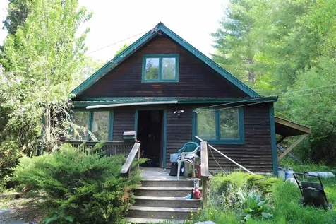552 - 554 Hinesburg Road Brattleboro VT 05301