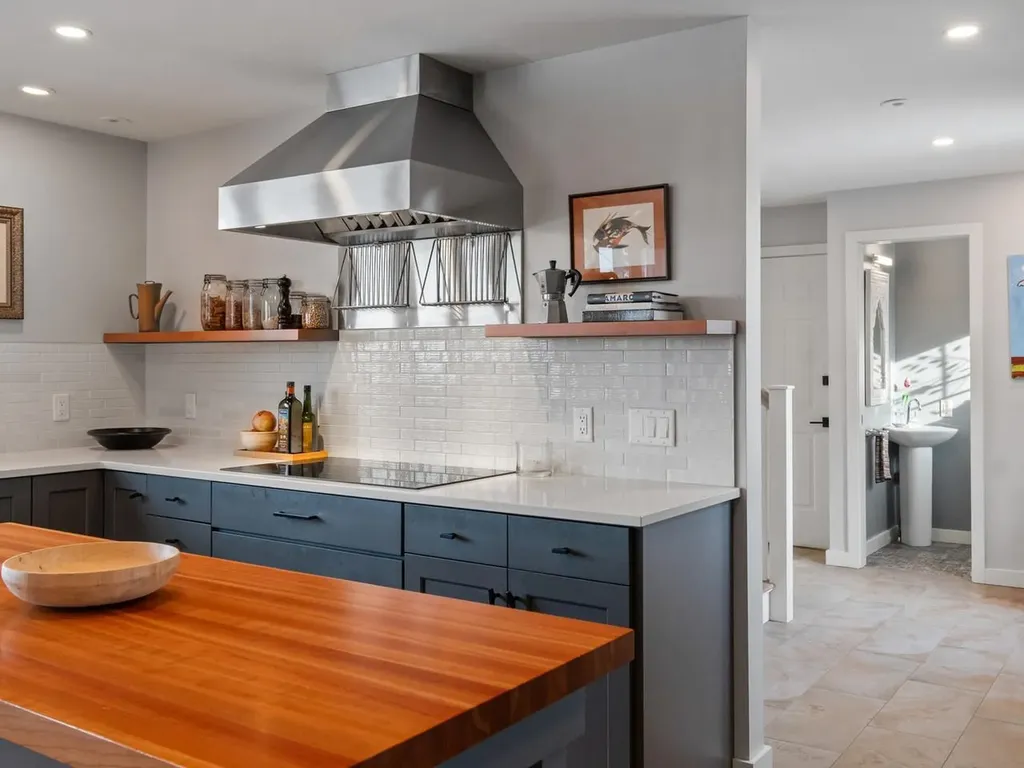 1285 Spear Street South Burlington VT 05403