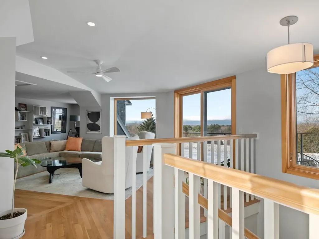 1285 Spear Street South Burlington VT 05403