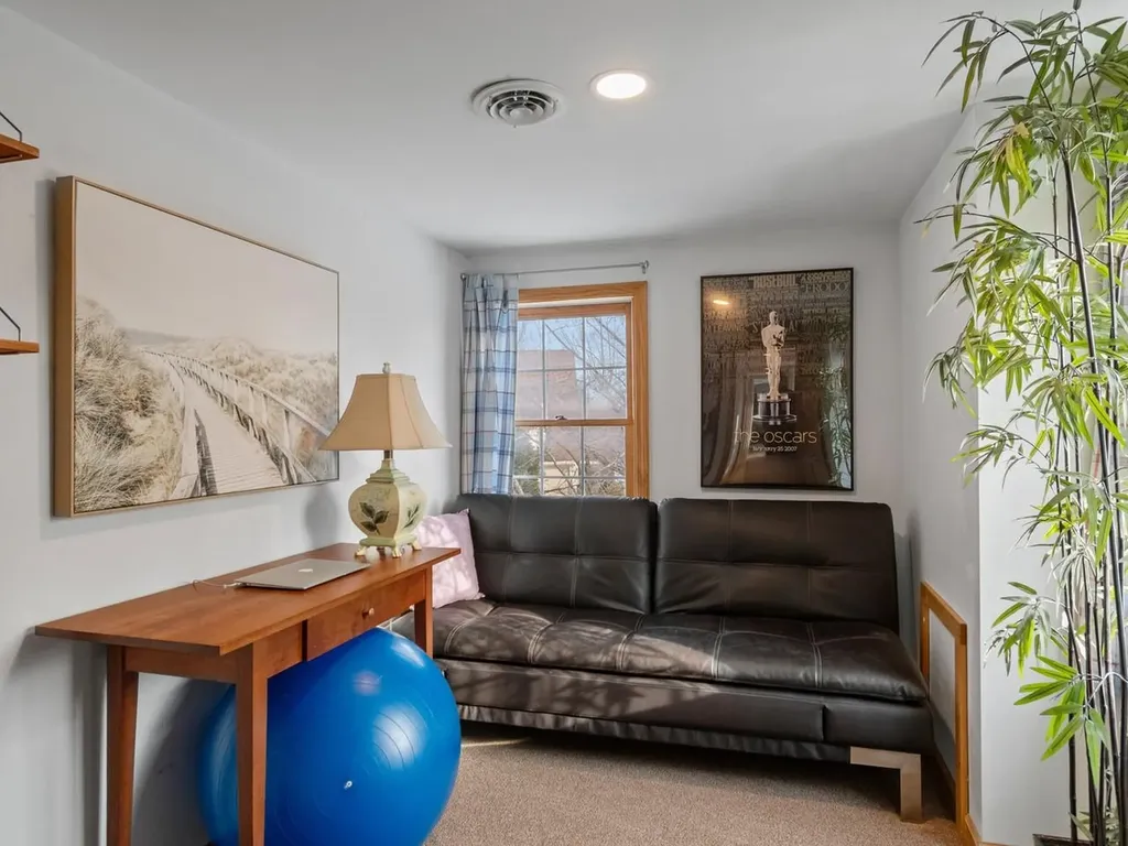 1285 Spear Street South Burlington VT 05403