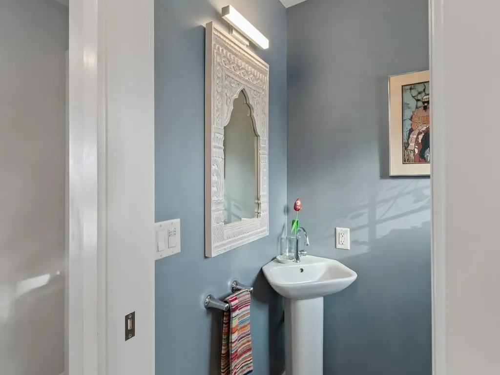 1285 Spear Street South Burlington VT 05403