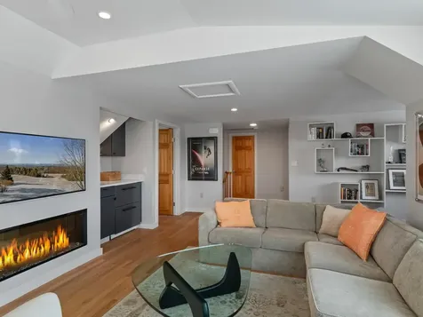 1285 Spear Street South Burlington VT 05403