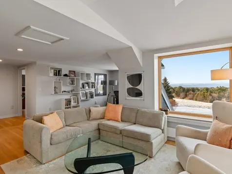 1285 Spear Street South Burlington VT 05403