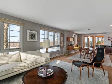 1285 Spear Street South Burlington VT 05403