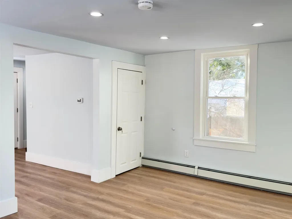 11 Walnut Street Keene NH 03431