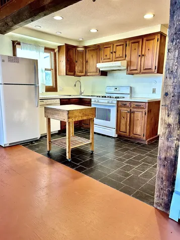 185 Us Route 4 Enfield NH 03748