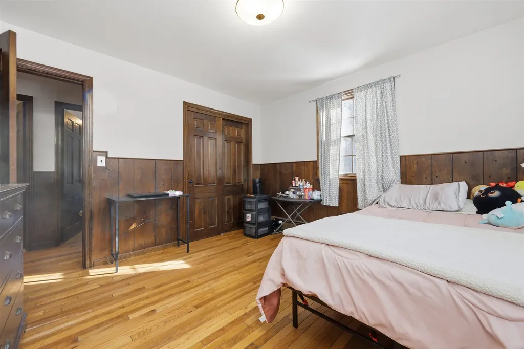 144 N Policy Street Salem NH 03079