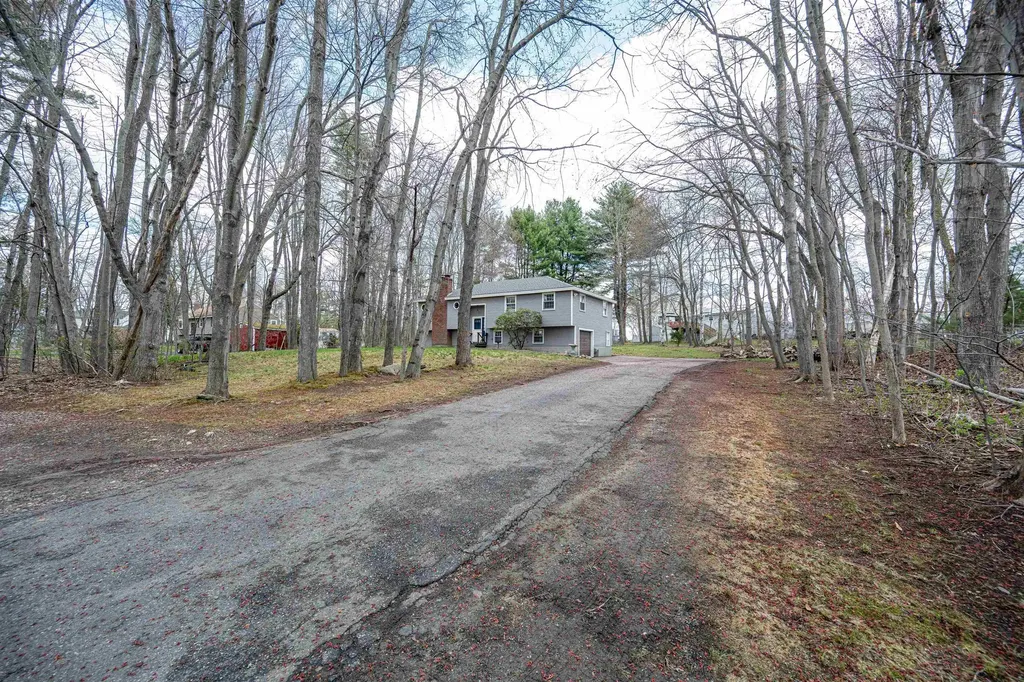 144 N Policy Street Salem NH 03079