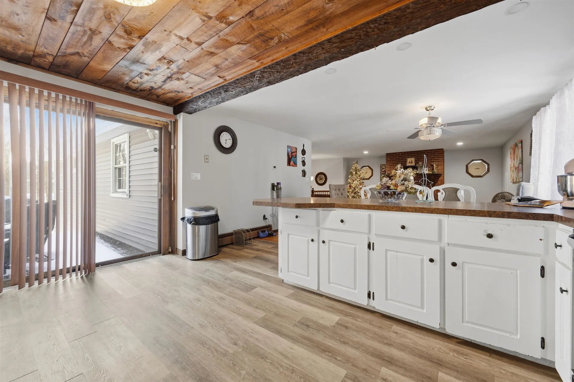 144 N Policy Street Salem NH 03079