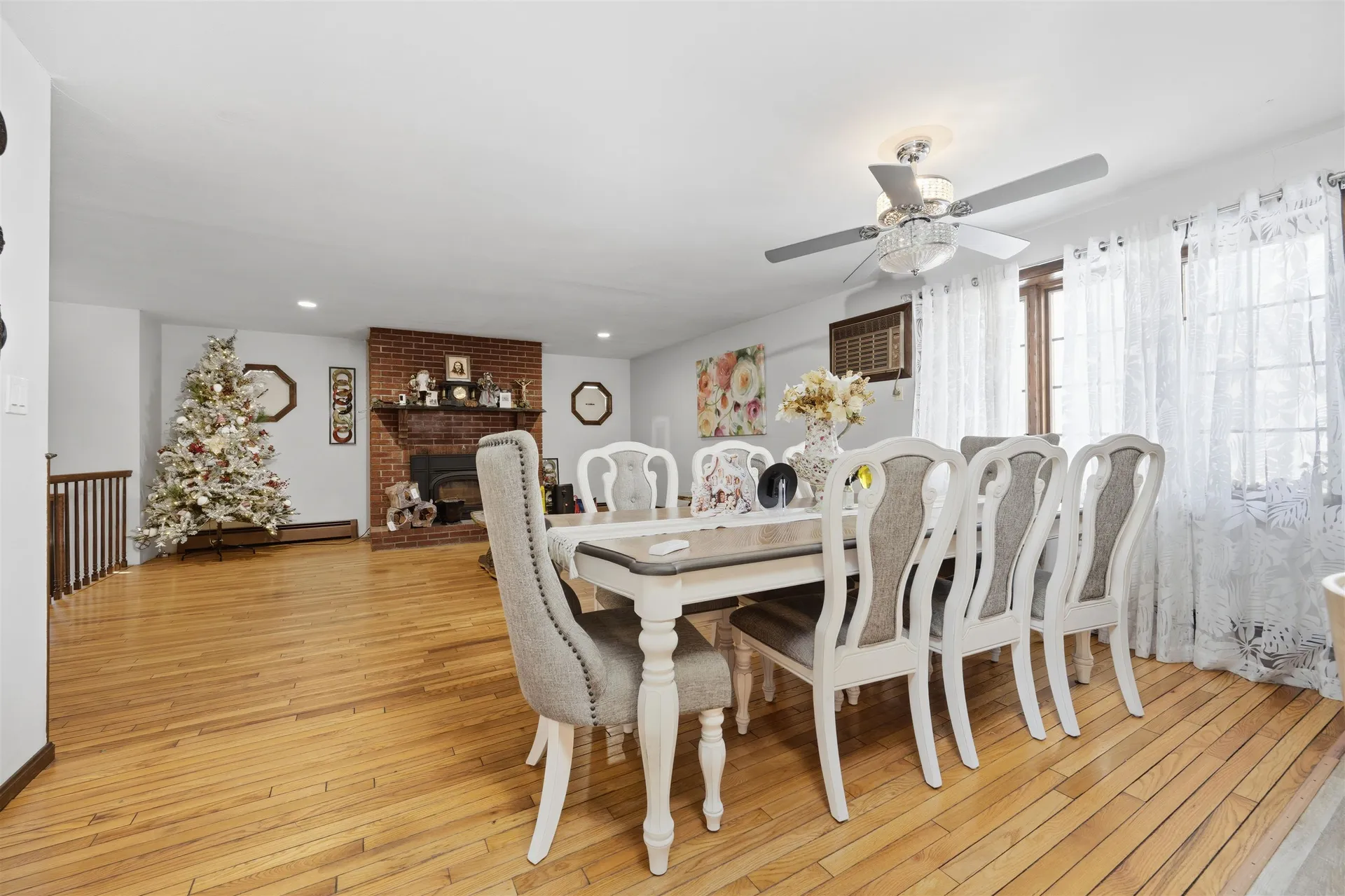 144 N Policy Street Salem NH 03079