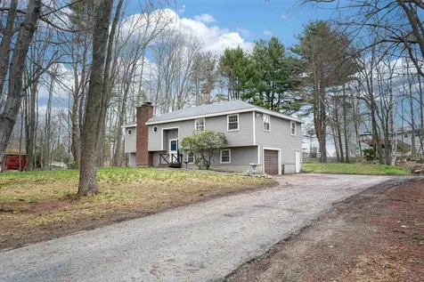 144 N Policy Street Salem NH 03079