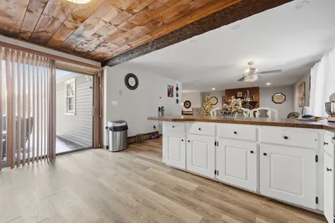 144 N Policy Street Salem NH 03079