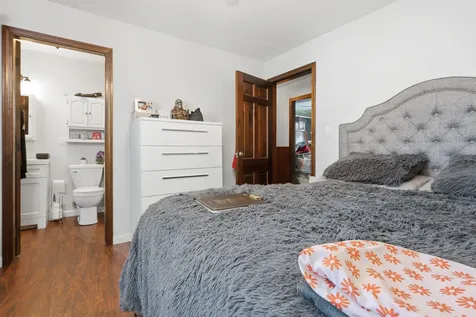 144 N Policy Street Salem NH 03079