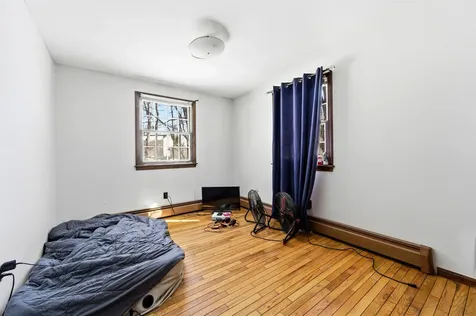 144 N Policy Street Salem NH 03079