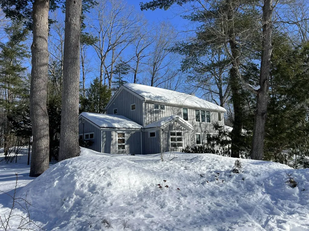 57 Walton Road New Castle NH 03854