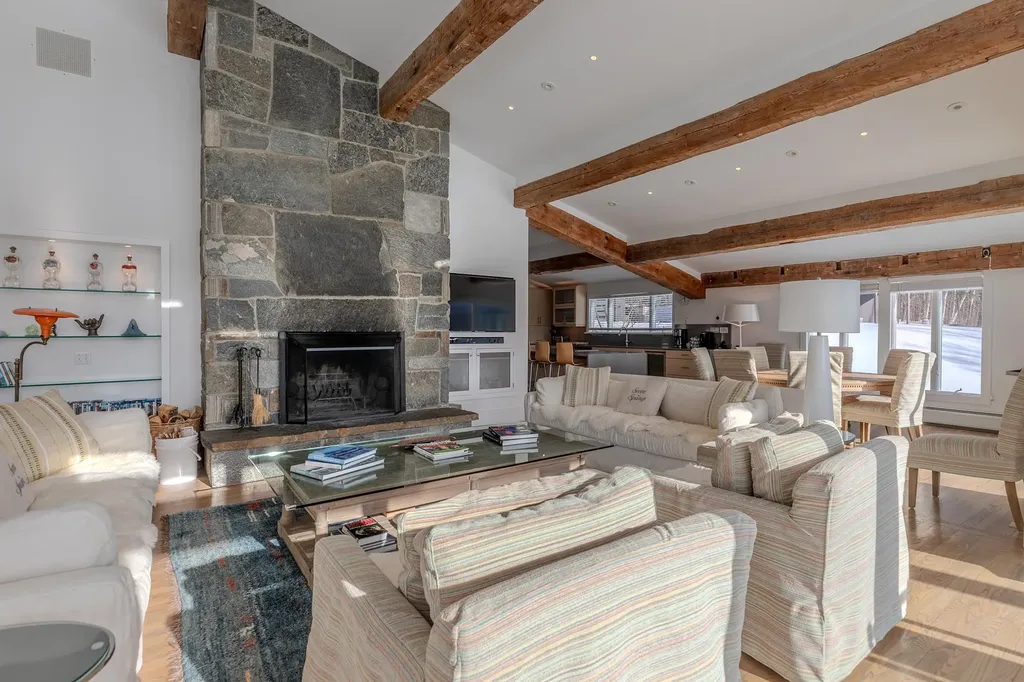 1060 Upper Hollow Road Dorset VT 05251