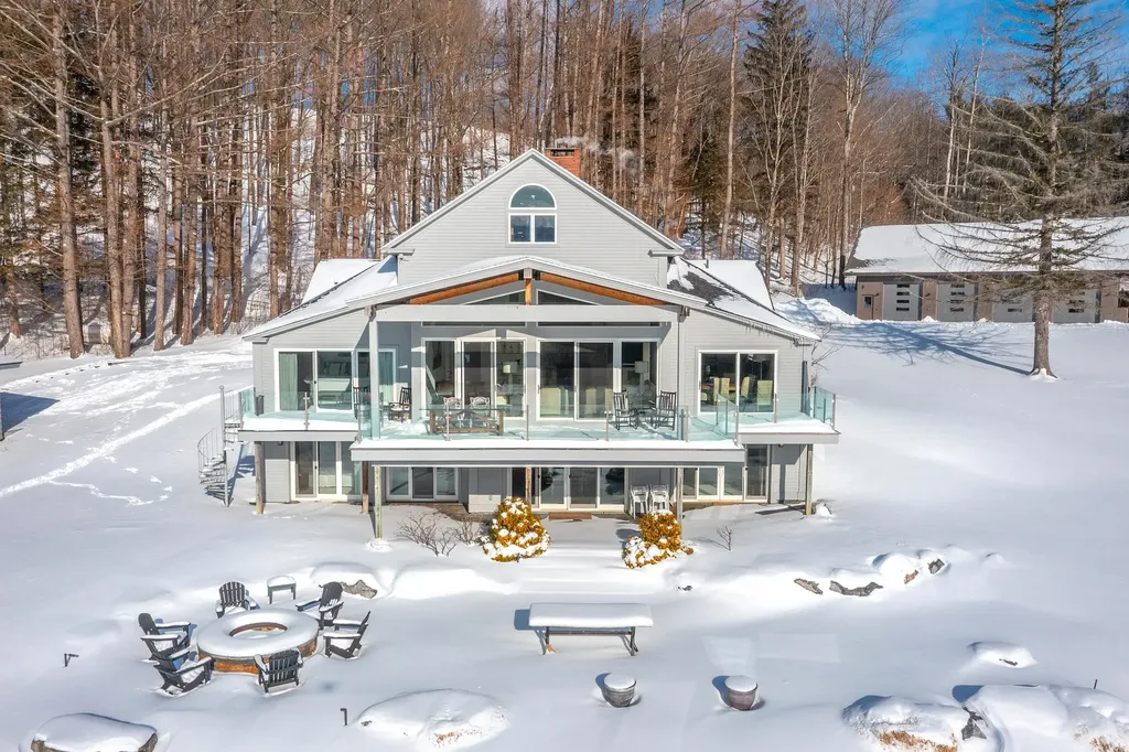 1060 Upper Hollow Road Dorset VT 05251