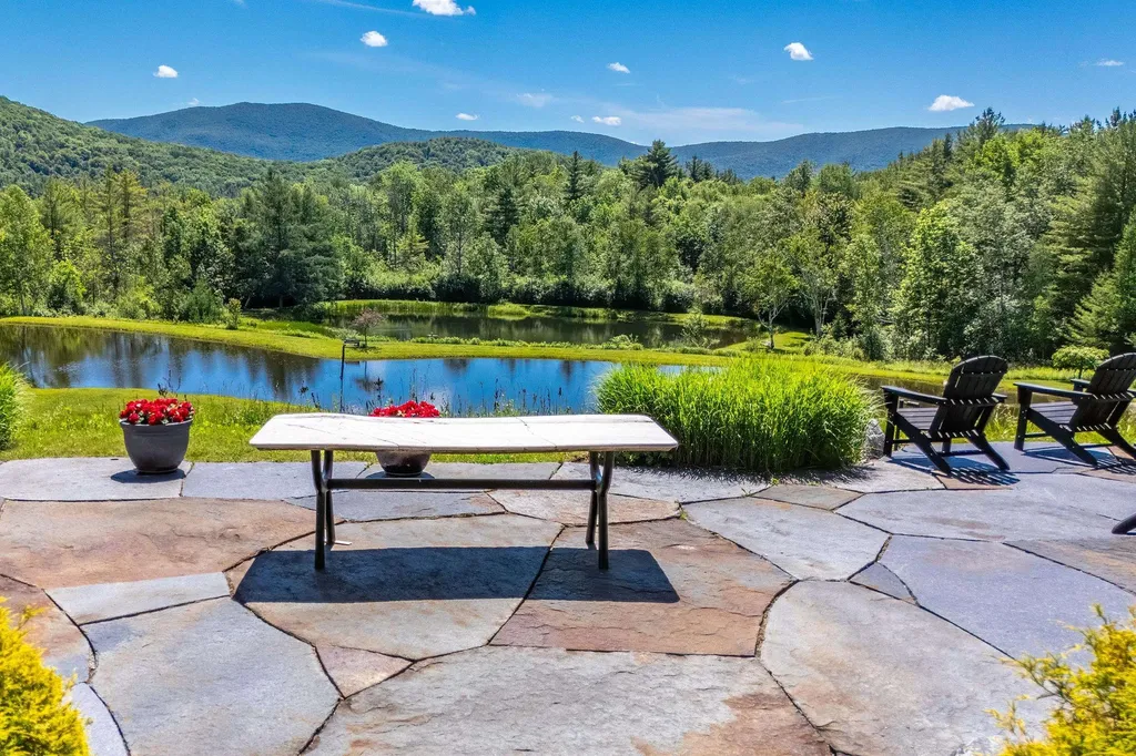 1060 Upper Hollow Road Dorset VT 05251