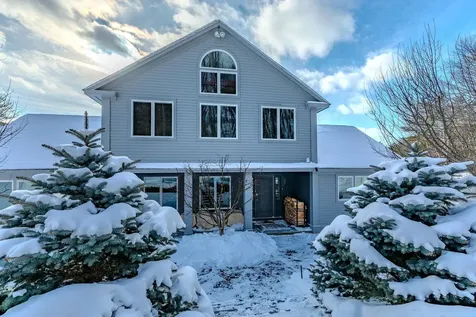 1060 Upper Hollow Road Dorset VT 05251