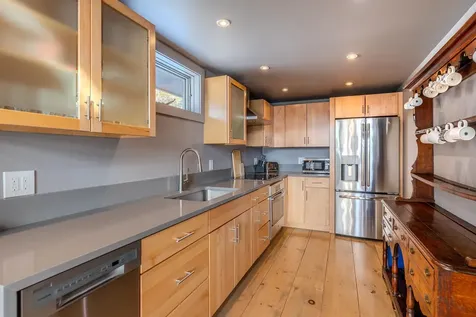 1060 Upper Hollow Road Dorset VT 05251