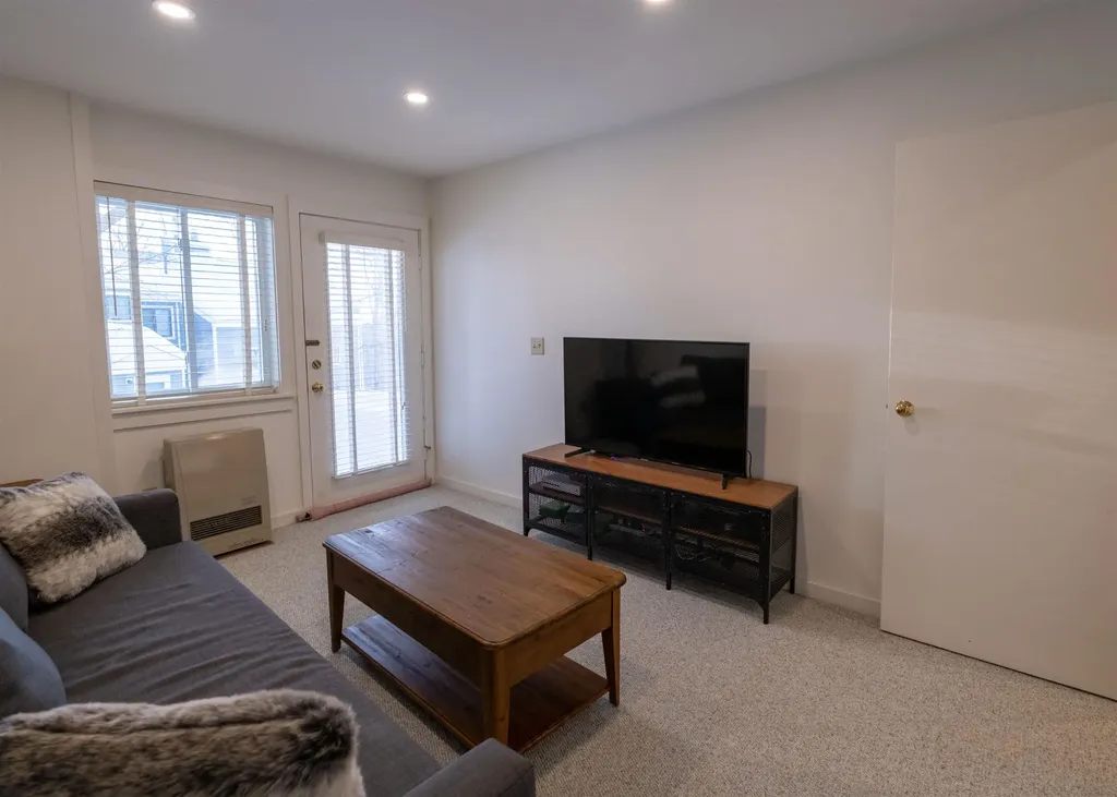 97 Okemo Trailside Extension Ludlow VT 05149