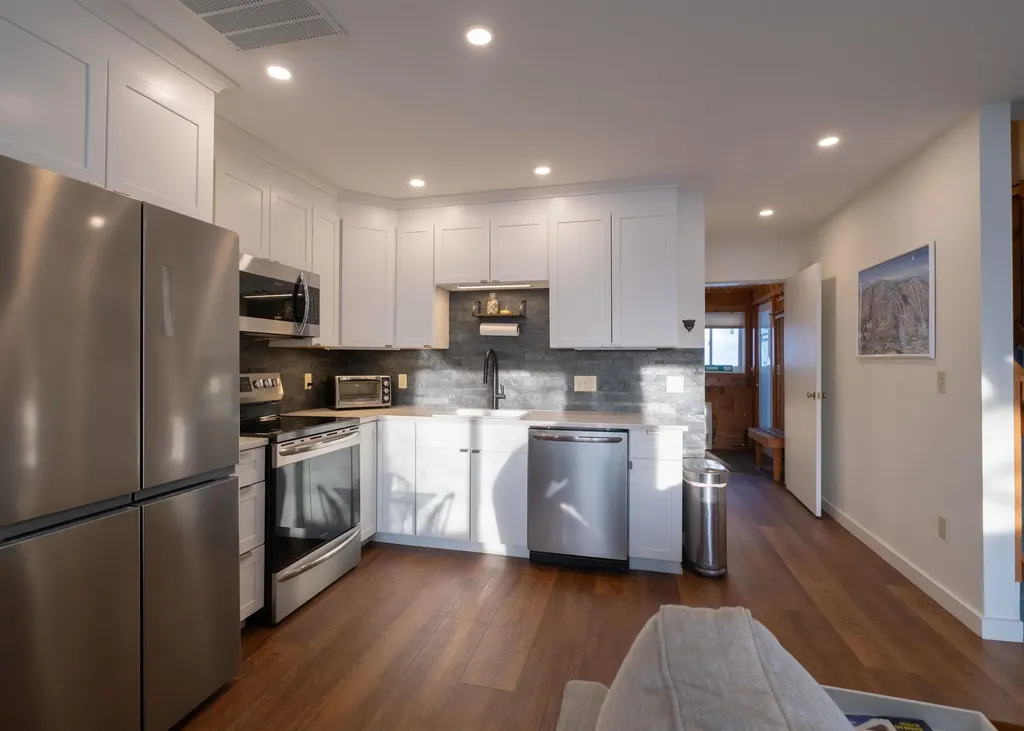 97 Okemo Trailside Extension Ludlow VT 05149