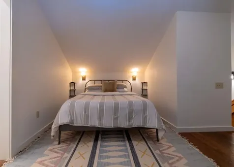 97 Okemo Trailside Extension Ludlow VT 05149