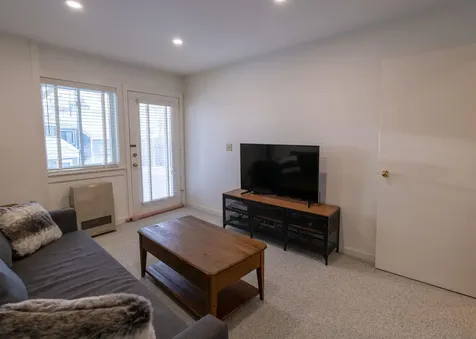 97 Okemo Trailside Extension Ludlow VT 05149