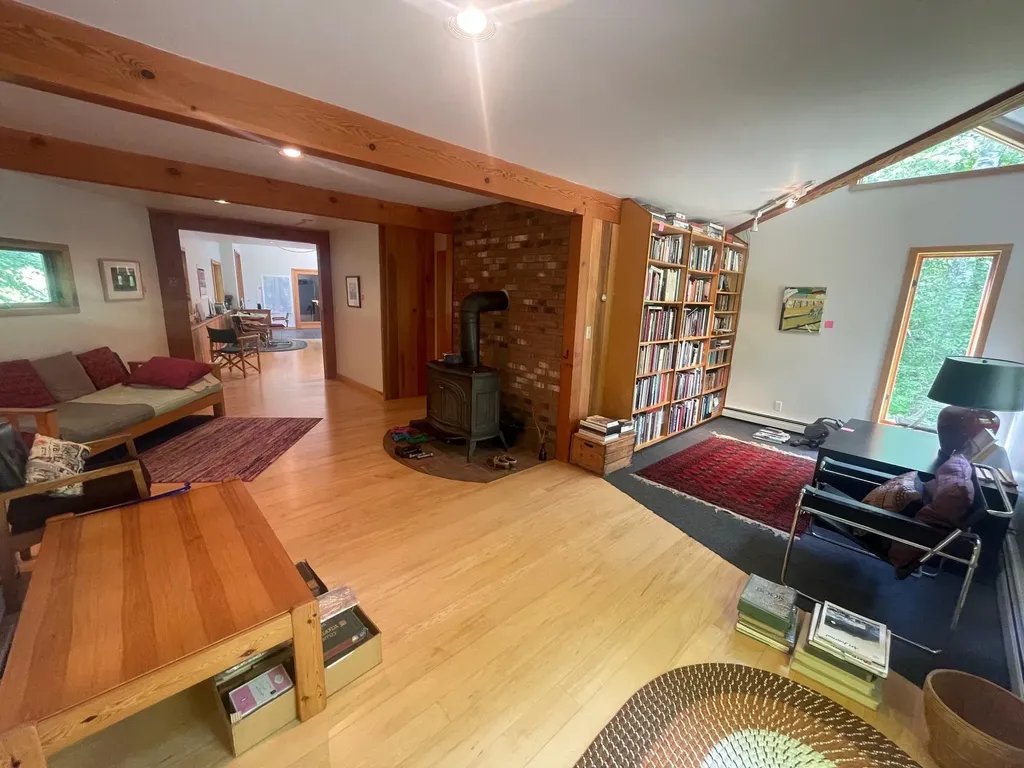 1751 Kingdom Road Vershire VT 05079