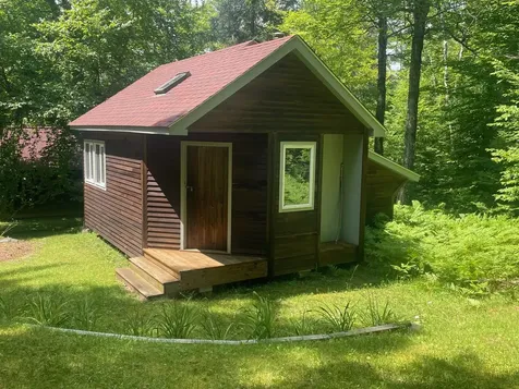 1751 Kingdom Road Vershire VT 05079