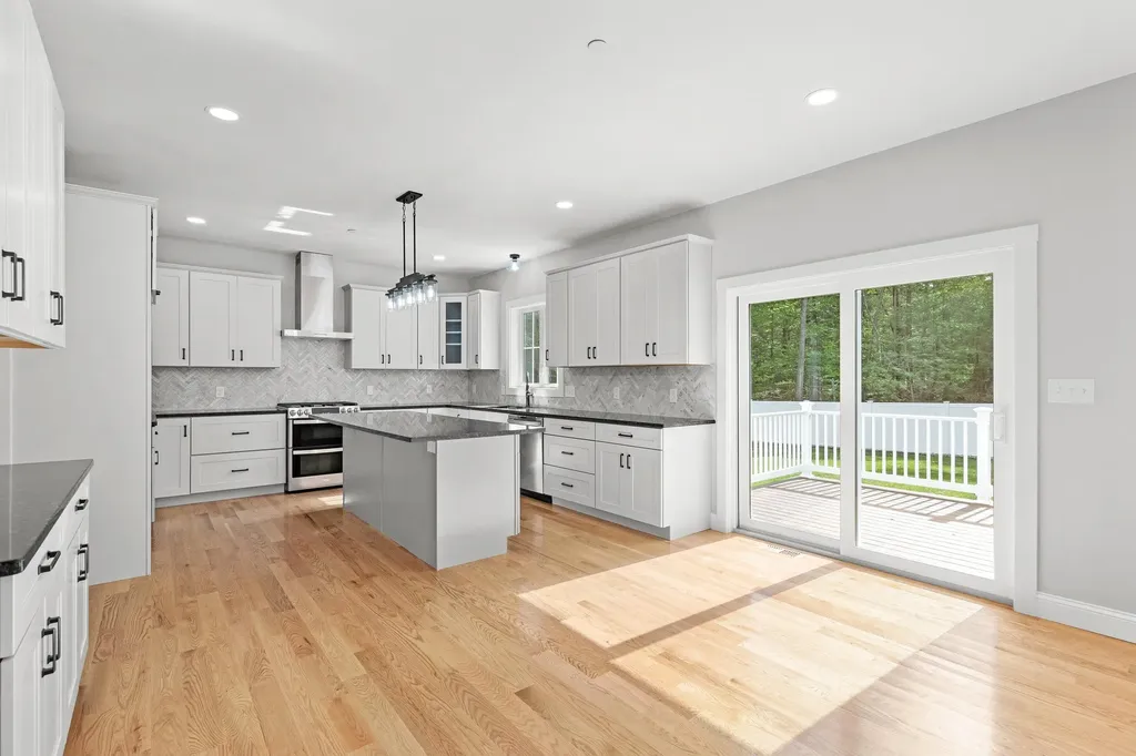 F88-10 Mcgettigan Road Wilton NH 03086