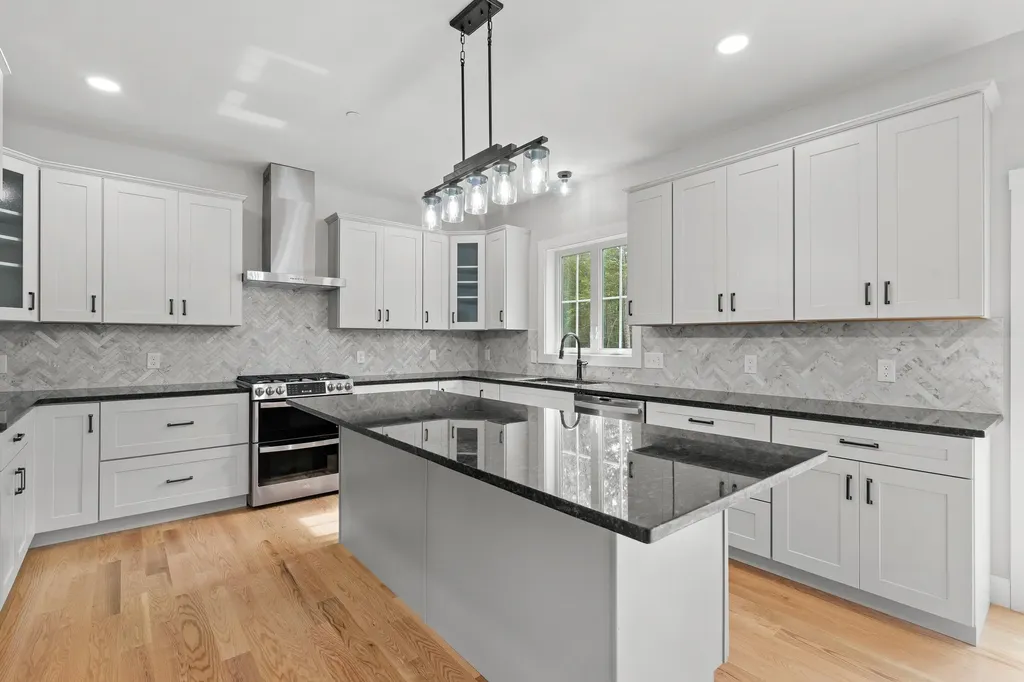 F88-10 Mcgettigan Road Wilton NH 03086