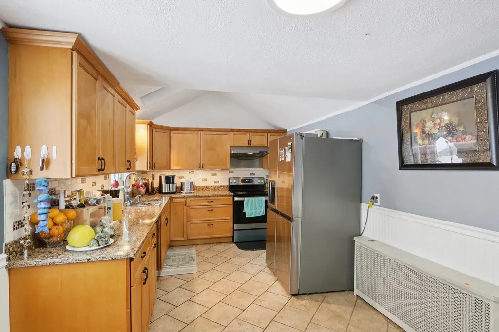 6 Forest Drive Seabrook NH 03874