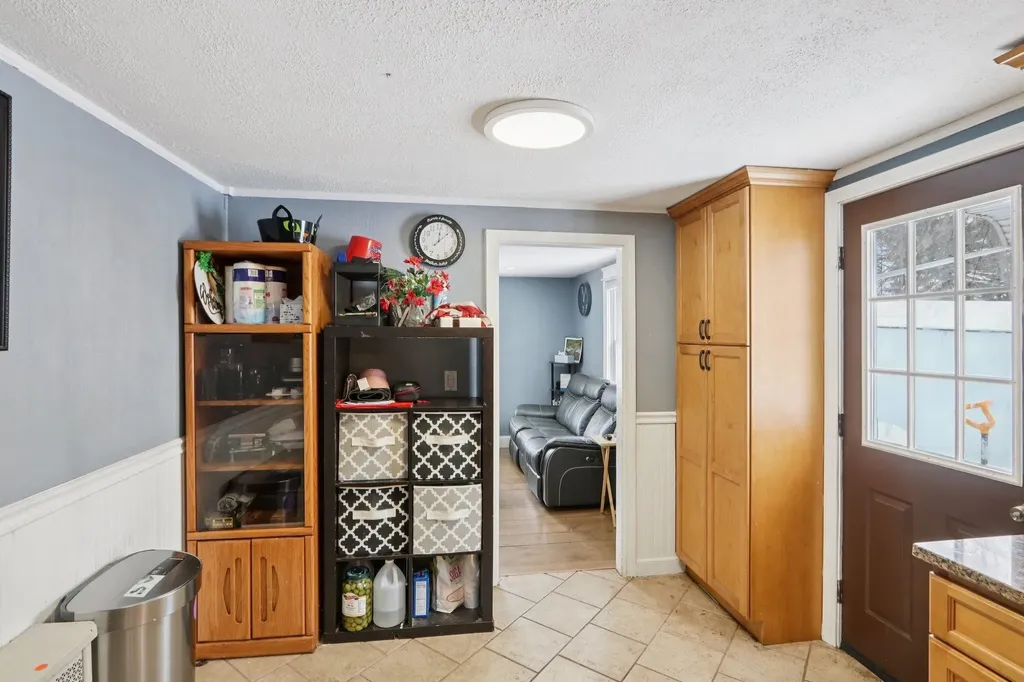 6 Forest Drive Seabrook NH 03874