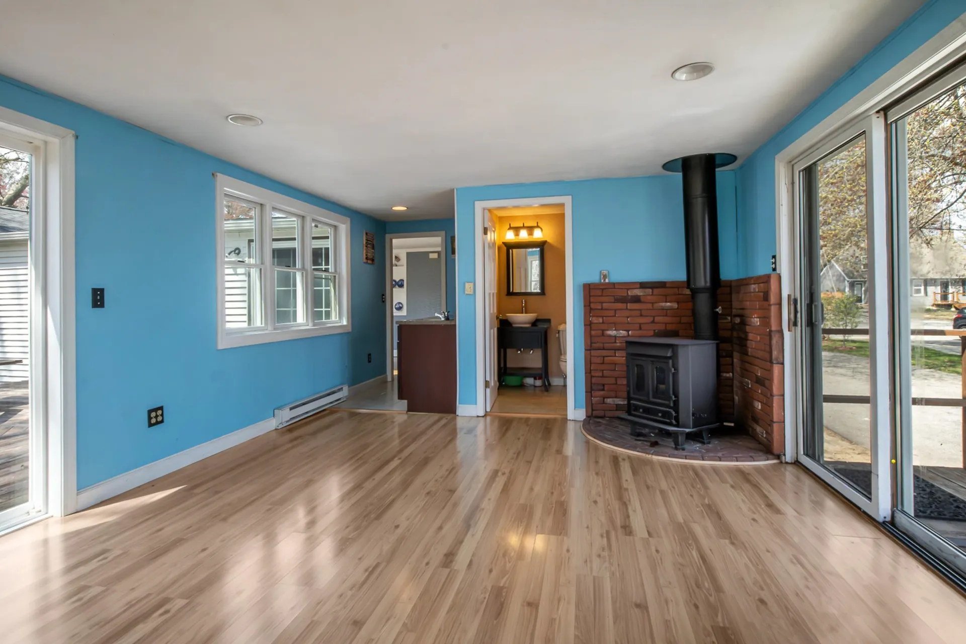 6 Forest Drive Seabrook NH 03874