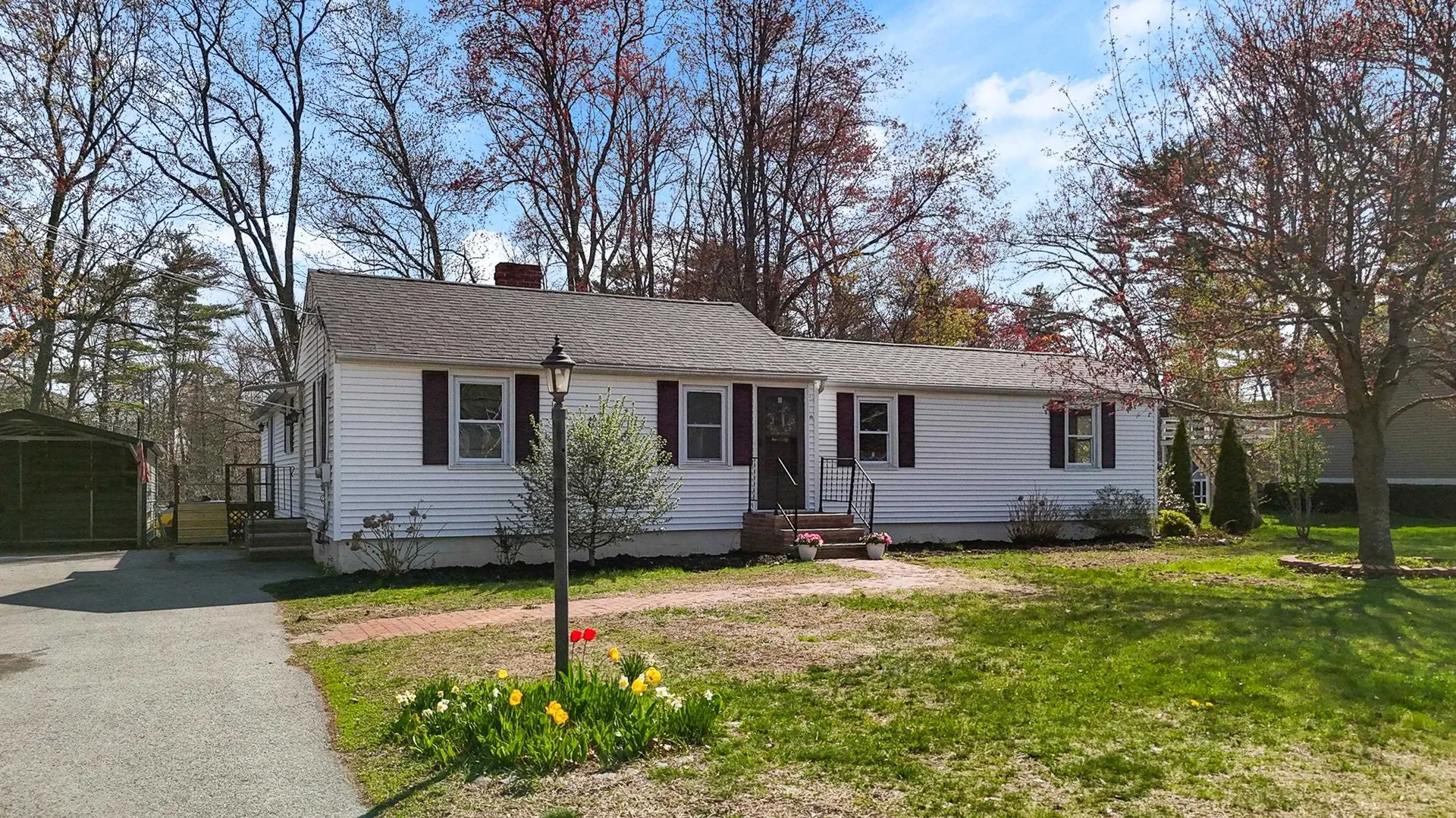 6 Forest Drive Seabrook NH 03874