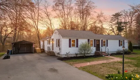 6 Forest Drive Seabrook NH 03874