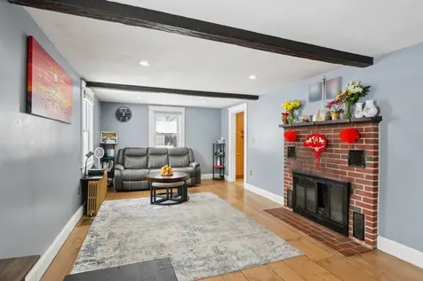 6 Forest Drive Seabrook NH 03874